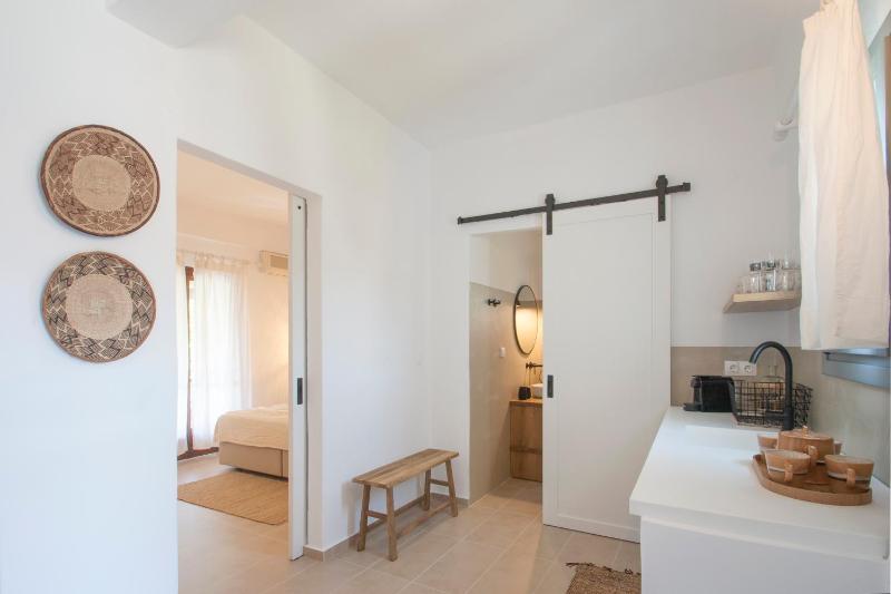 Paris Studios & Apartment - image 7