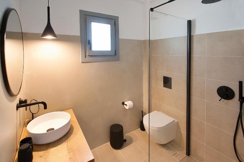 Paris Studios & Apartment - image 42