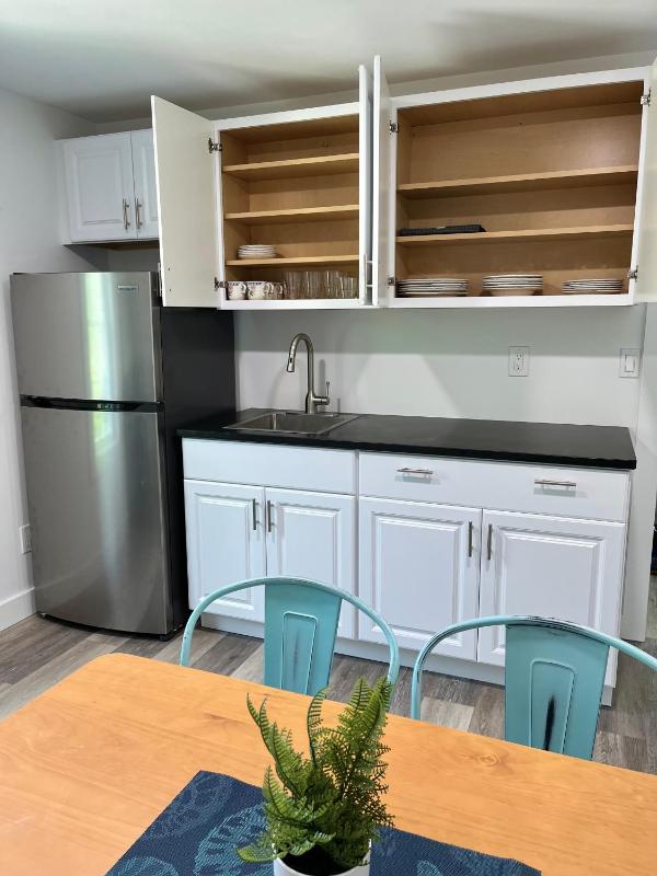 Three-Bedroom Suite image 2