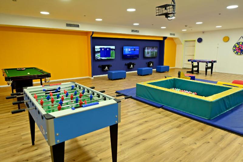 Club In Eilat Resort - Executive Deluxe Villa With Jacuzzi Terrace & Parking - image 26