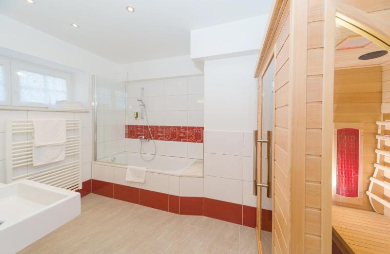 Two-Bedroom Apartment image 4