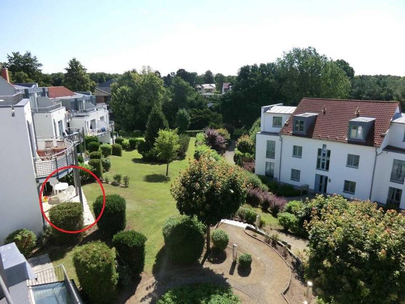 One-Bedroom Apartment with Terrace image 1