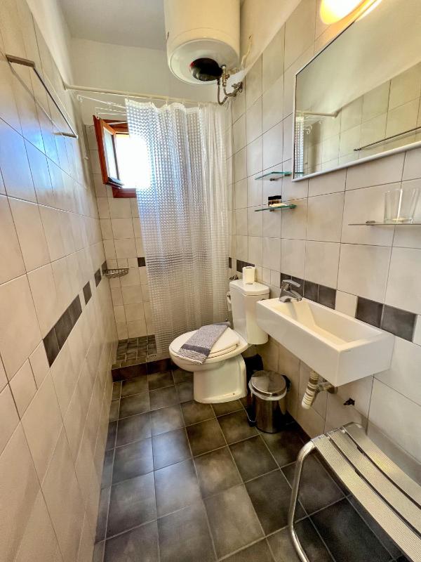 Standard Double or Twin Room with Balcony image 3