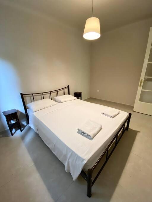 Three-Bedroom Apartment image 4