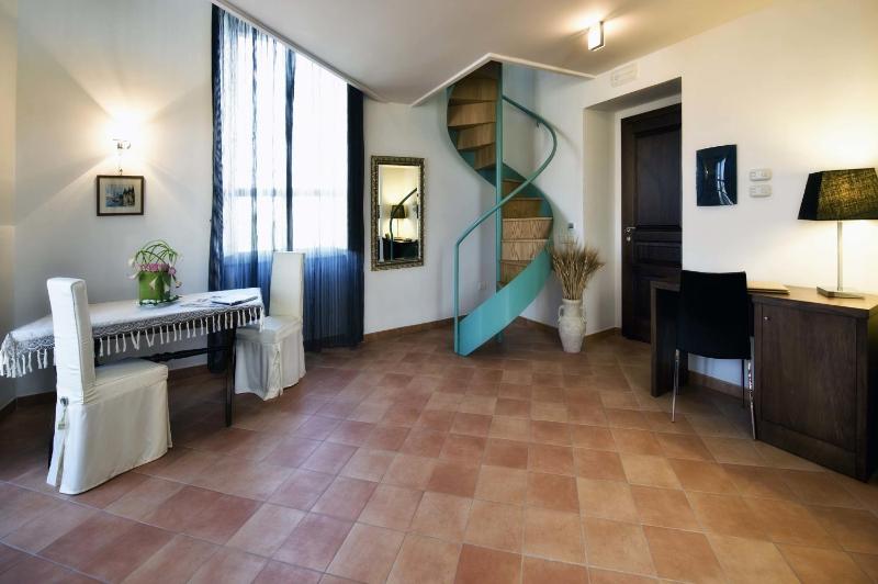 Suite image 3