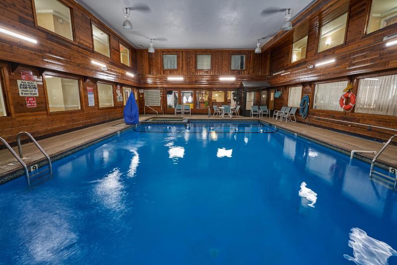 Superior Two Bedroom Suite (Non-Smoking) image 4