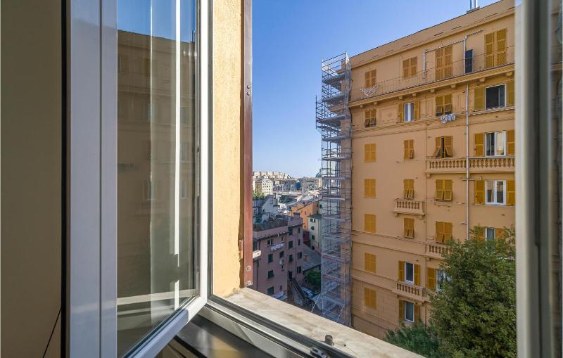 2 Bedroom Lovely Apartment In Genova - image 25