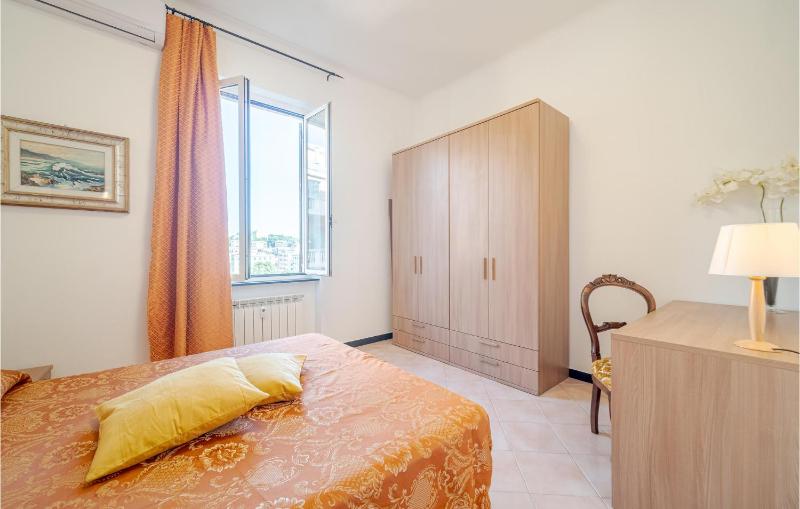2 Bedroom Lovely Apartment In Genova - image 4