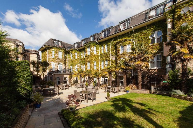 Best Western Plus The Connaught Hotel - image 1