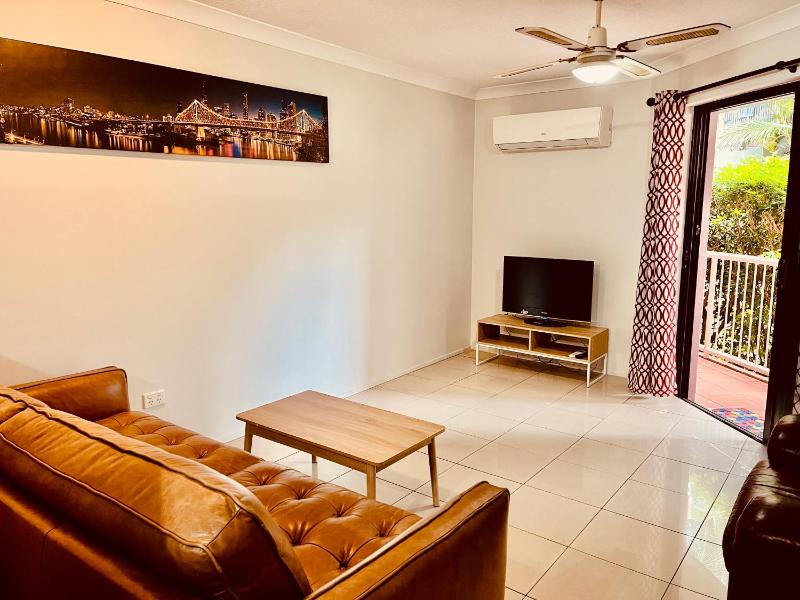 Spring Hill Gardens Apartments - image 8