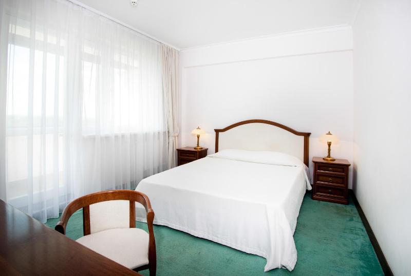 Superior Double or Twin Room image 3