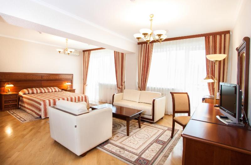 Junior Suite image 3