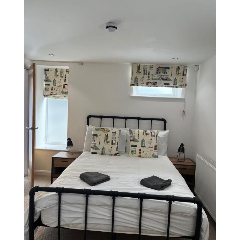 The Hideout (Garden Flat 4 Dragon Road) - image 2