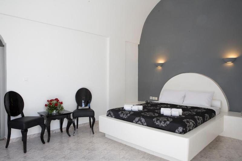 Superior Double Room image 4