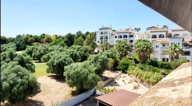 Villamartin Hotel GHB - image 3