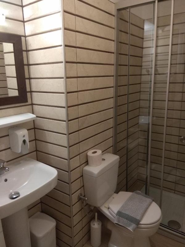 Quadruple Room with Old Town View image 2