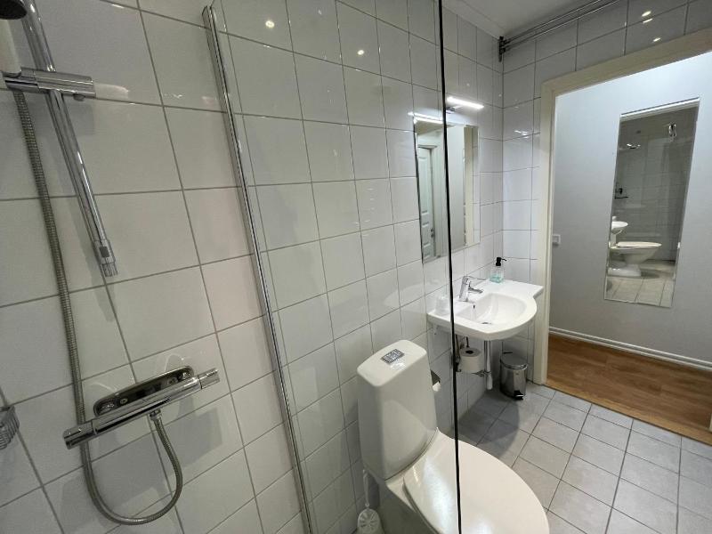 Double Room with Kitchenette image 3