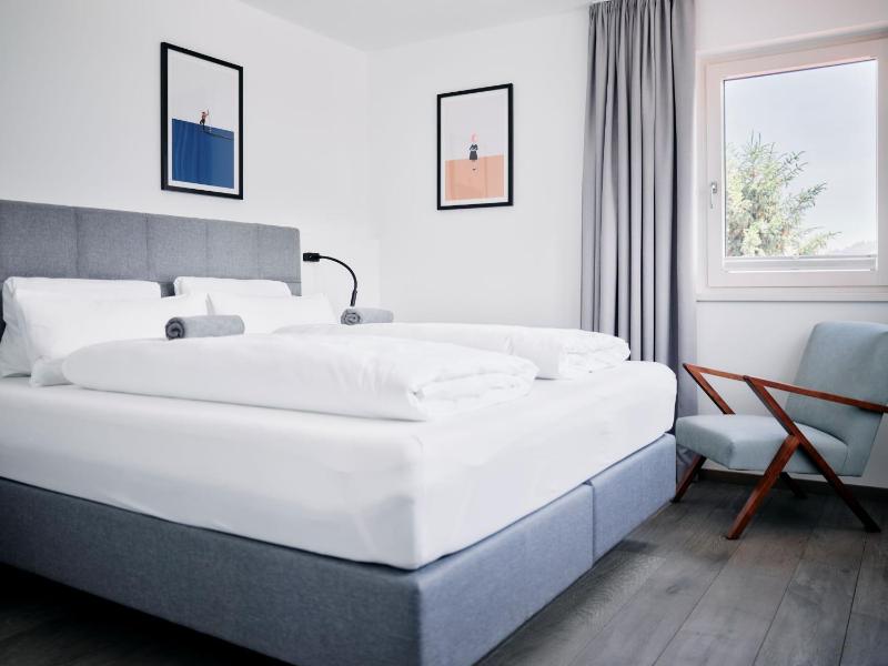 Standard Double Room image 1