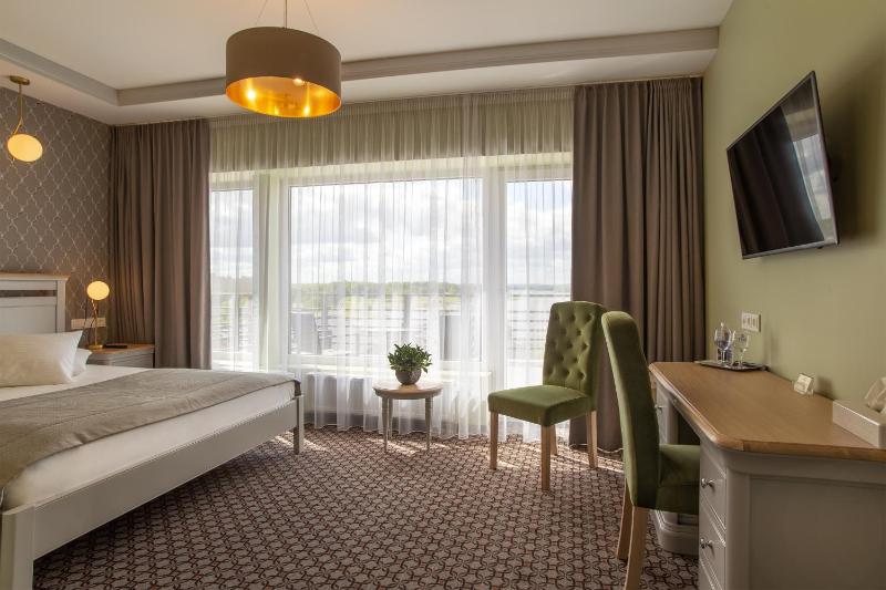 Deluxe Double Room image 4