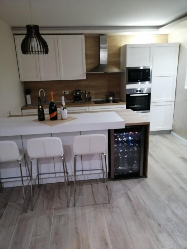 Holiday Home - image 12