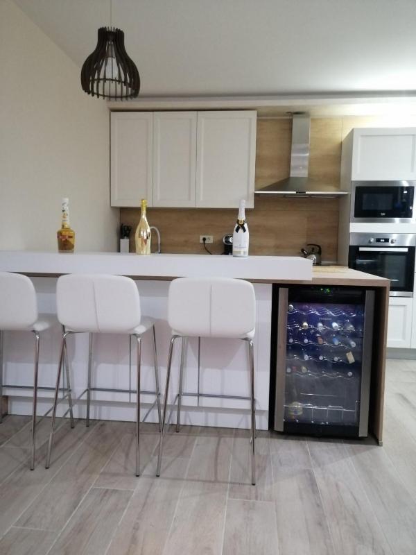 Holiday Home - image 16