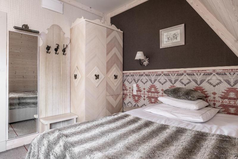 Premiere Single Room image 3