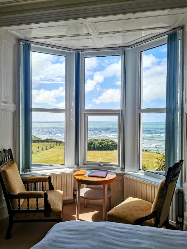 Double Room with Sea View image 1