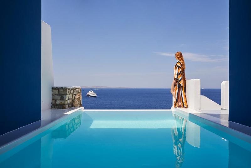 Signature Sea View Suite with Private Pool image 4