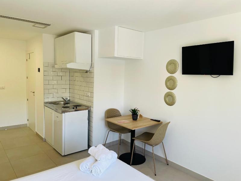 Villamartin Hotel GHB - image 13