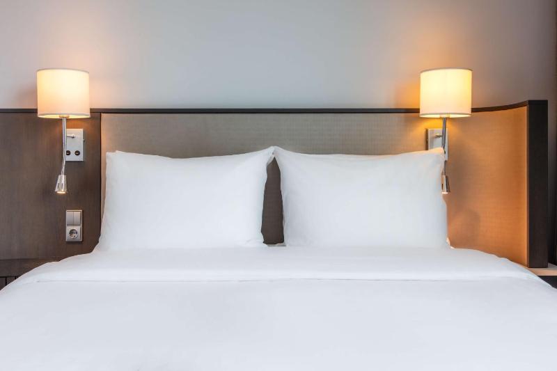 Standard Guest Room image 2