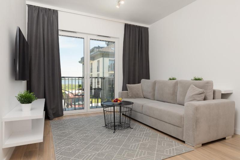 Bay View Apartments Wybrzeże Dziwnów by Renters Prestige - image 16