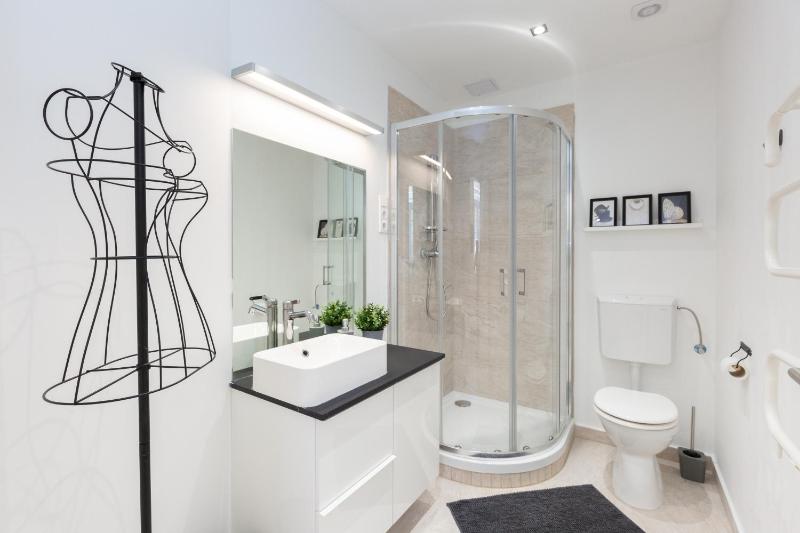 Standard Apartment image 2