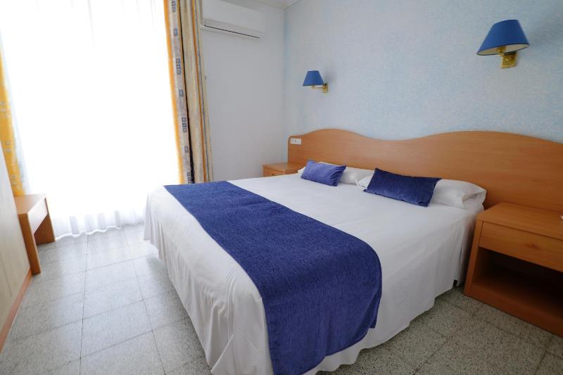 Interior Double or Twin Room (1 - 2 beds)  image 4
