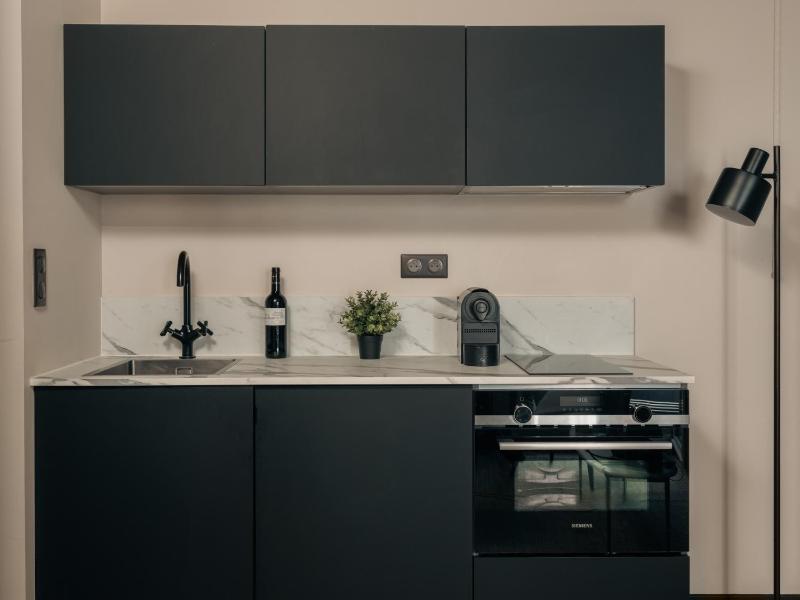 One-Bedroom Apartment - Heloise image 1