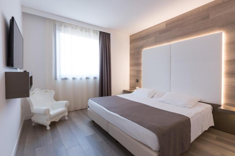 Junior Suite image 3