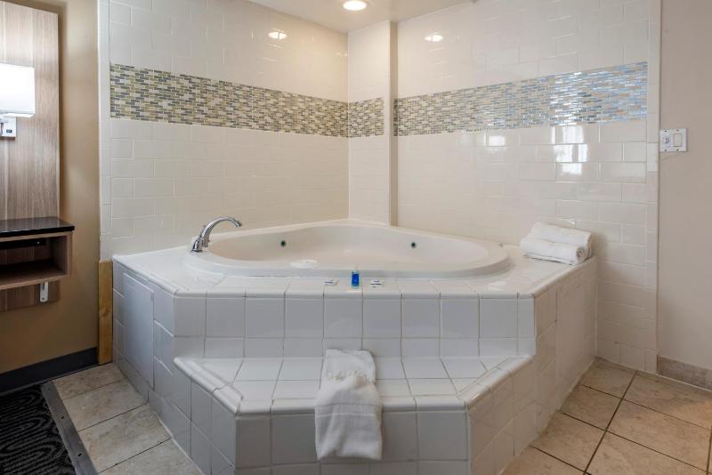 Double Suite - Non Smoking image 3