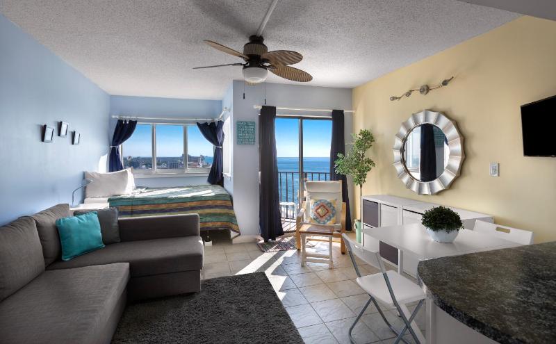 Standard Studio image 4