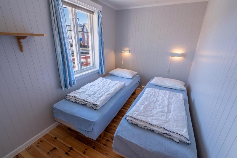 Two-Bedroom House image 2