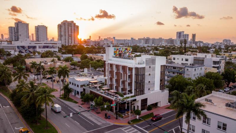 Upsun Hotel - image 31