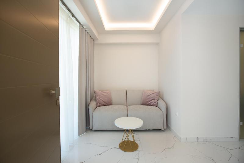 Junior Suite with Sea View image 4