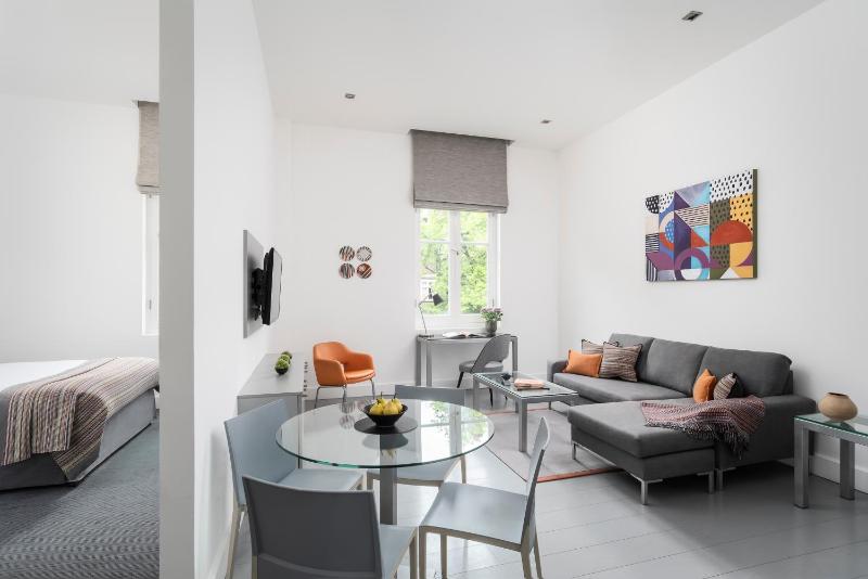 Premium One-Bedroom Suite image 1