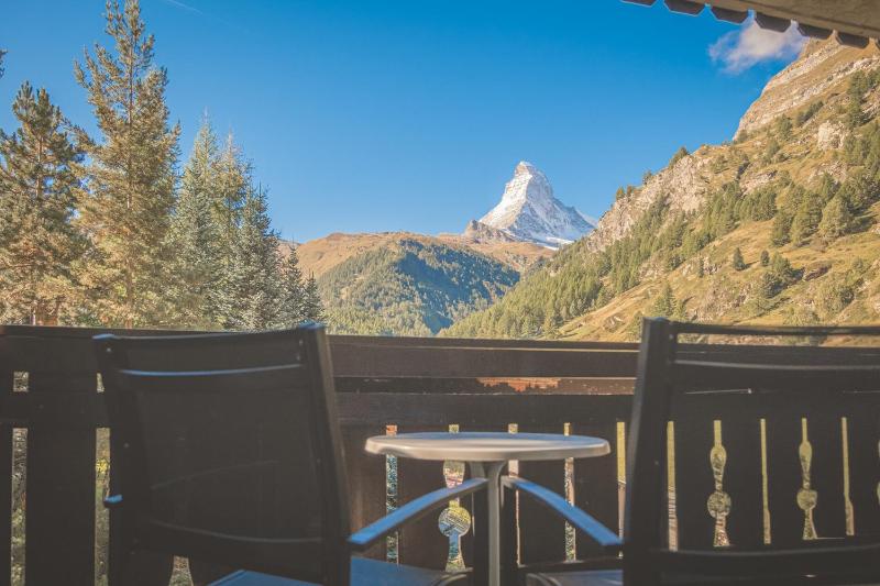 Superior Double Room with Matterhorn View image 4