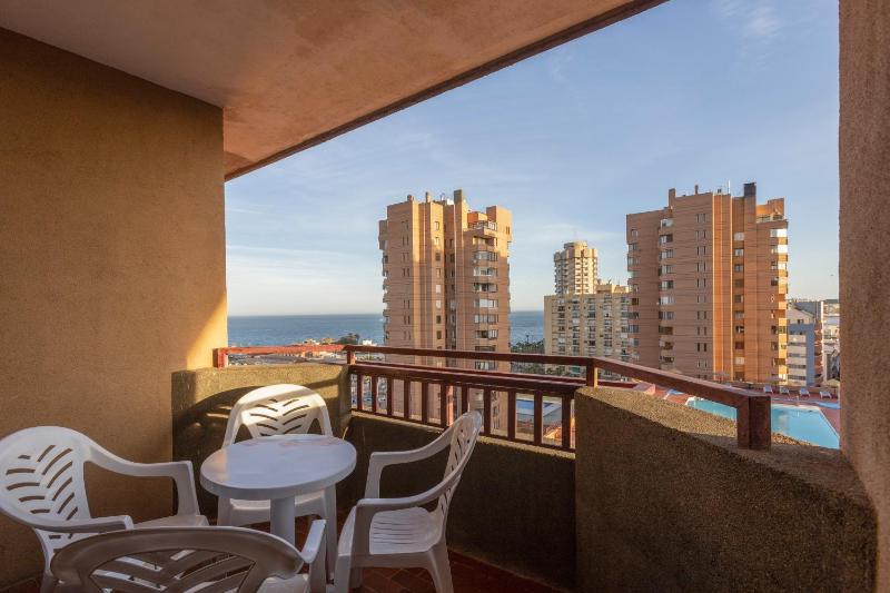 Twin Room with Sea View image 1