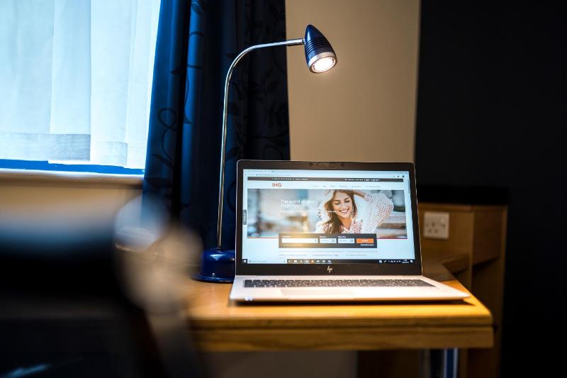 Standard Room with Free Hot Breakfast image 3