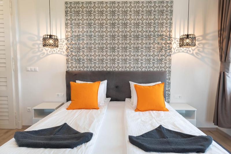 Deluxe Double Room with Balcony image 1
