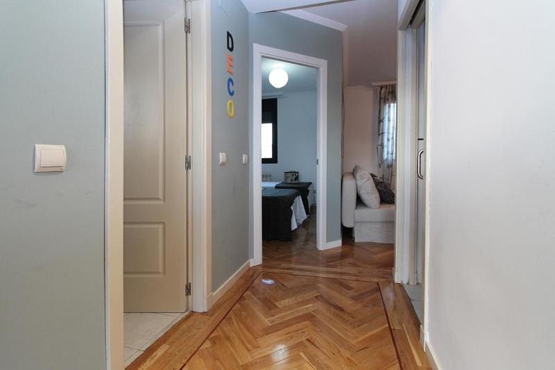 Apartment with Terrace image 2