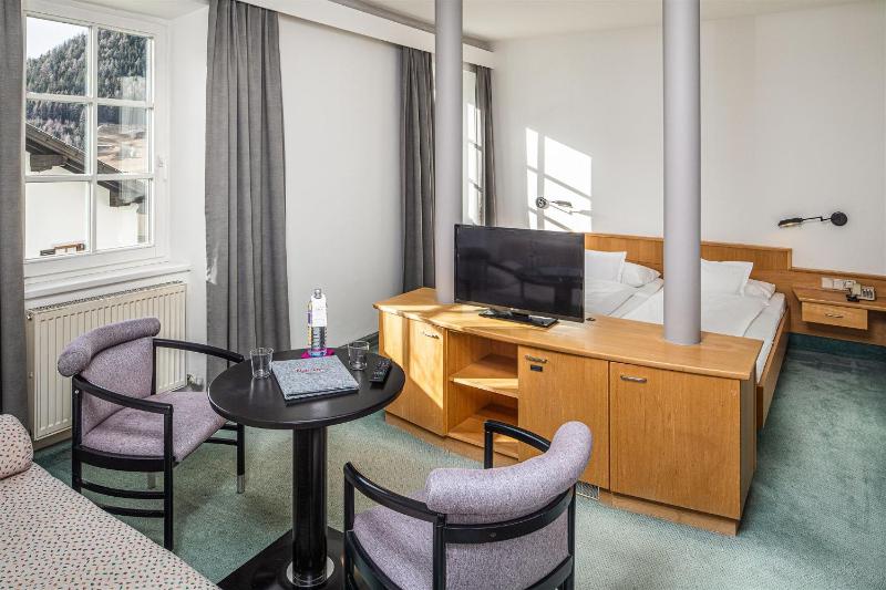 Budget Double Room image 1