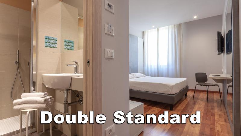 Standard Double Room image 4