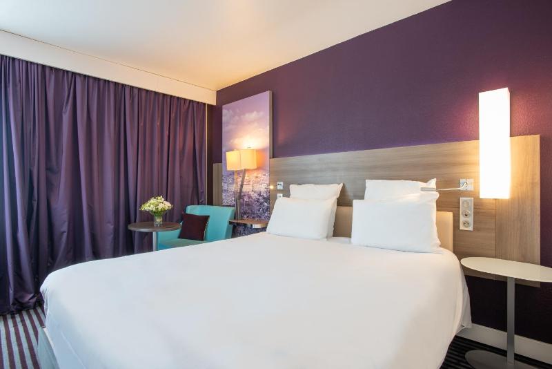  Two Double Rooms side by side image 4