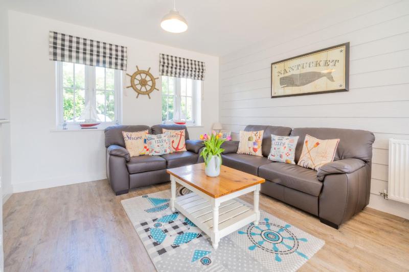 Lilipad Cottage - image 17